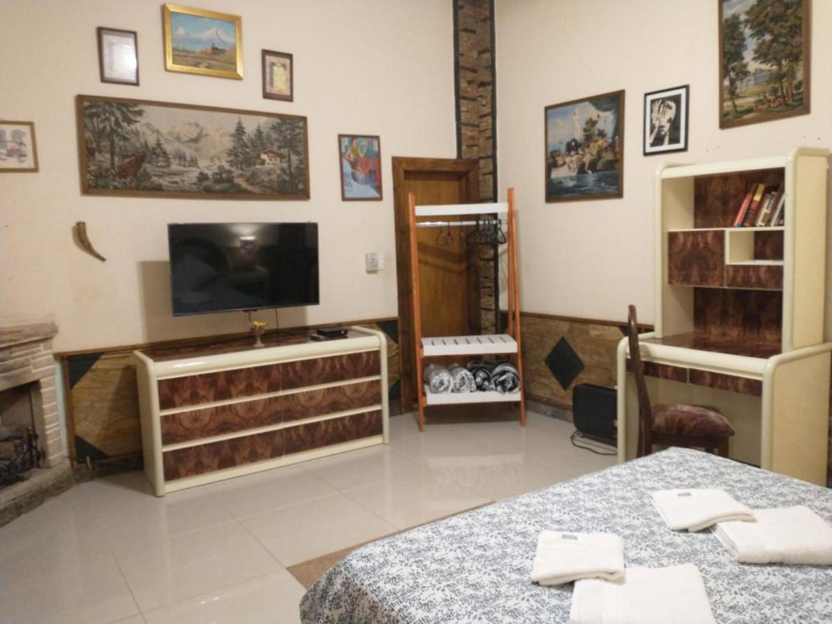 Casa D'Vilero En Temperley Екстериор снимка